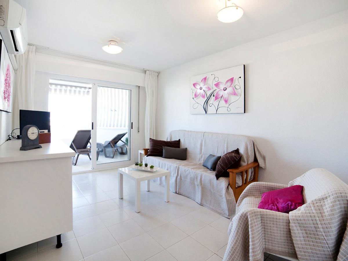 Esmeralda 02 By Interhome Appartement *